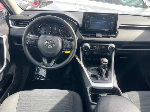 Vehicle image 14 of 33