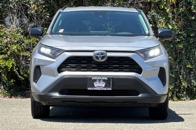 Vehicle image 2 of 44