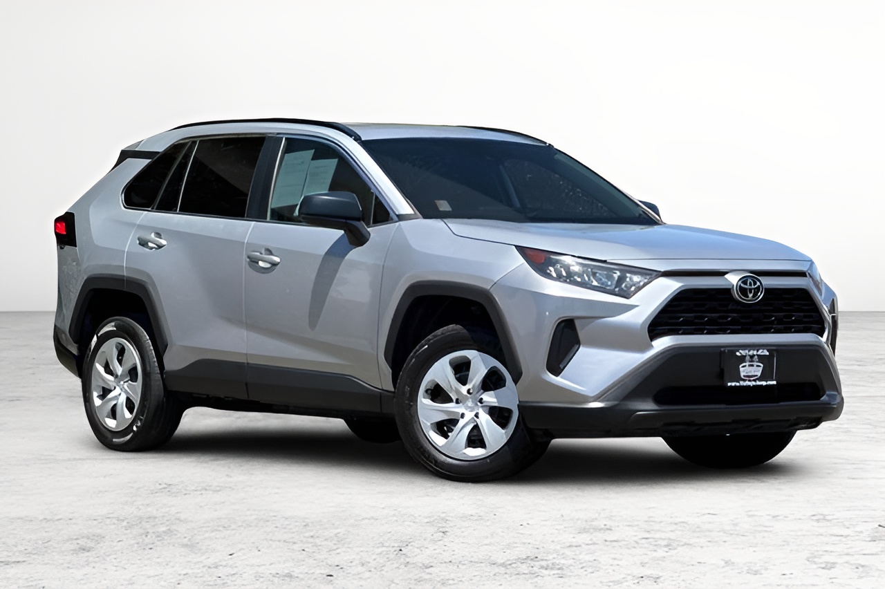 Vehicle image 39 of 44