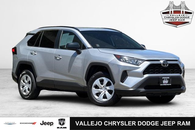 Vehicle image 3 of 44