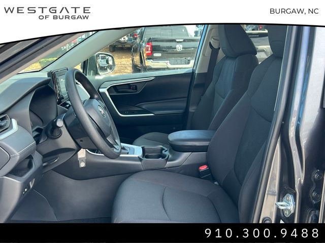 Vehicle image 7 of 35