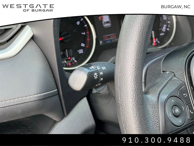 Vehicle image 13 of 35
