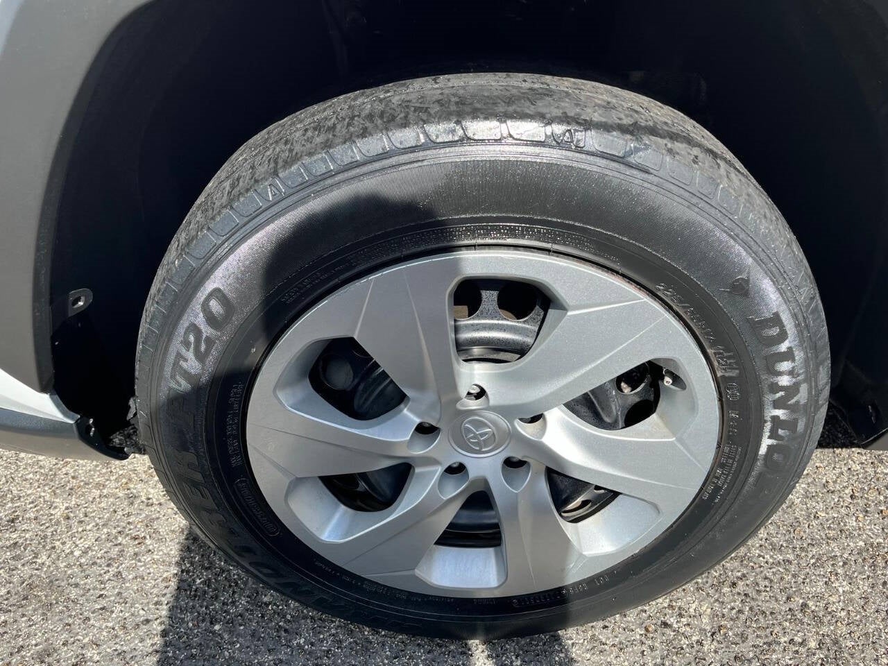 Vehicle image 16 of 47