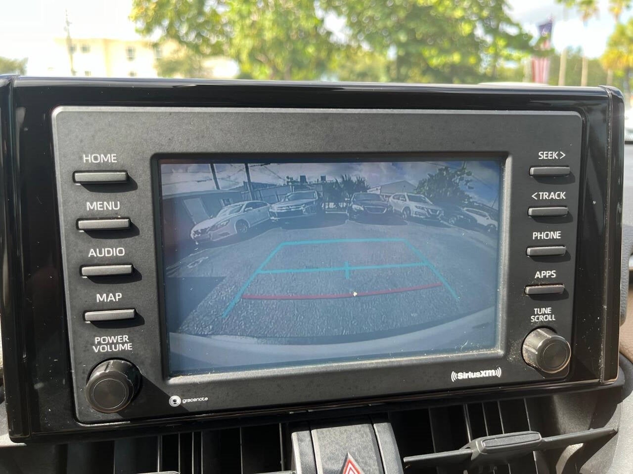 Vehicle image 26 of 47