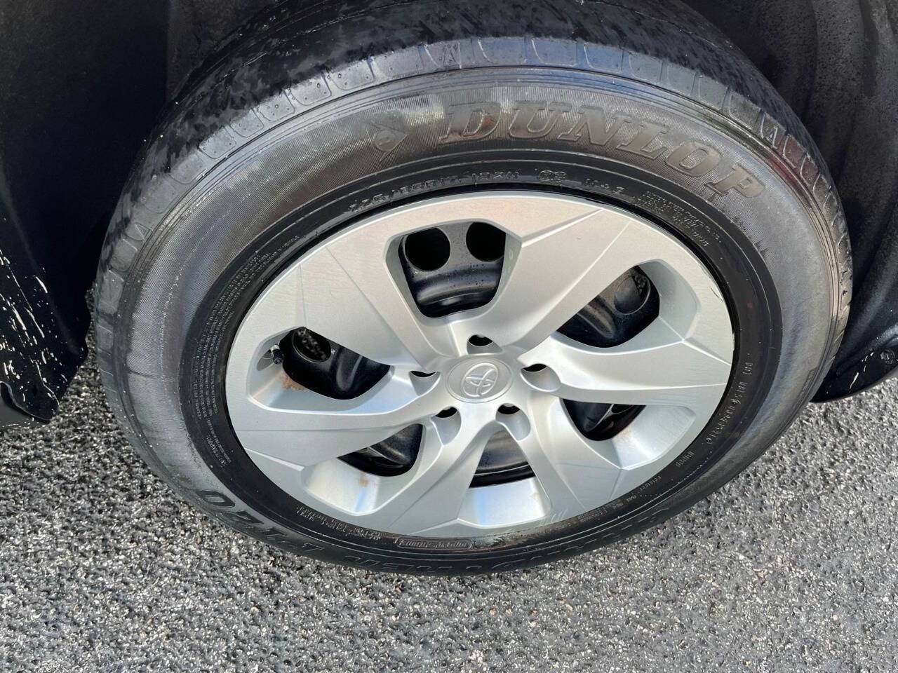Vehicle image 19 of 47