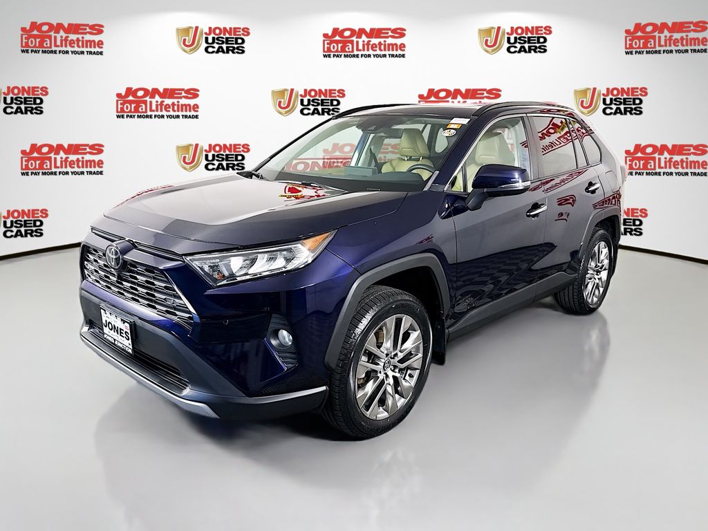 2021 Toyota RAV4 Limited Image 1 of 35