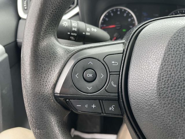 Vehicle image 30 of 33