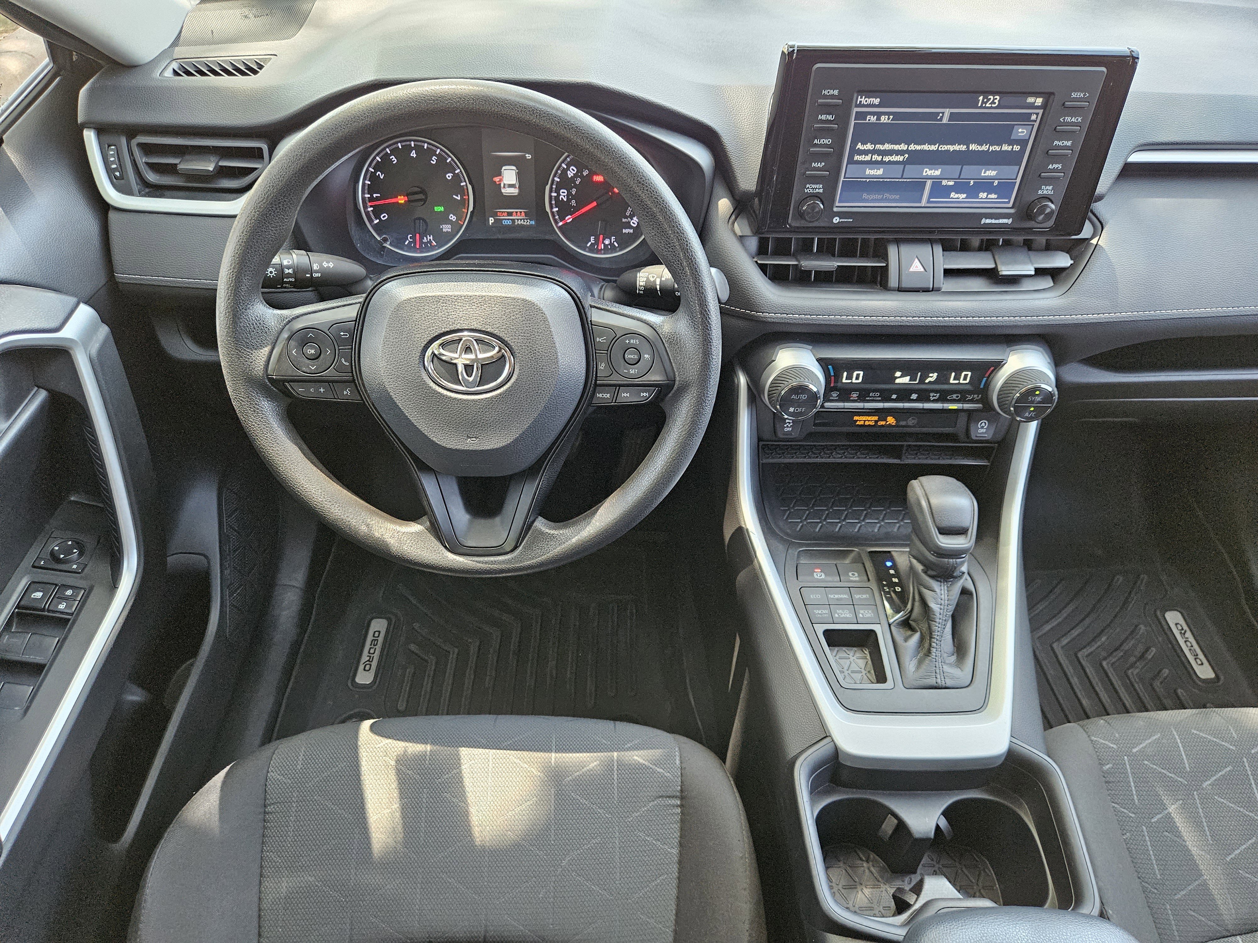 Vehicle image 20 of 22