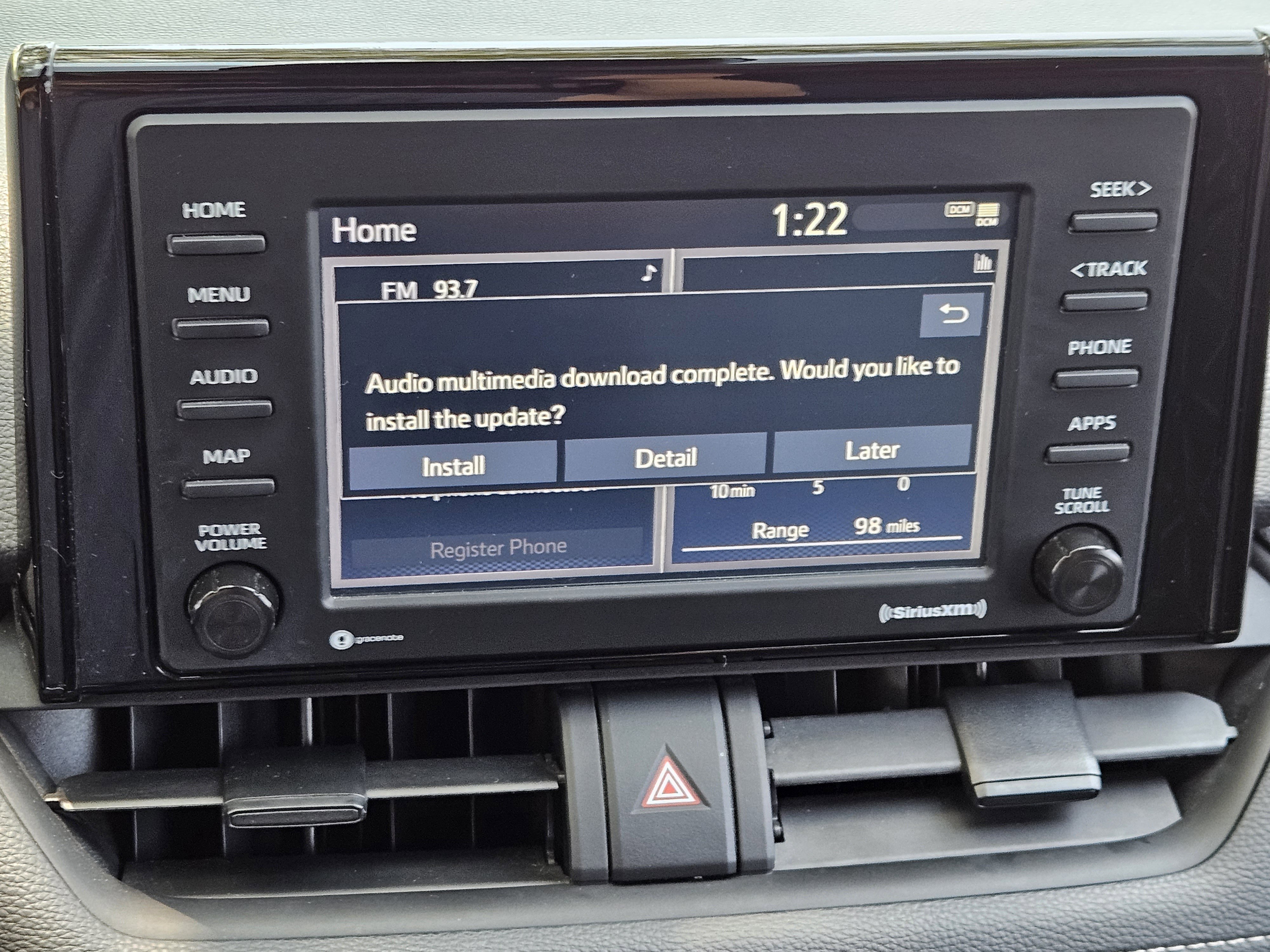 Vehicle image 13 of 22
