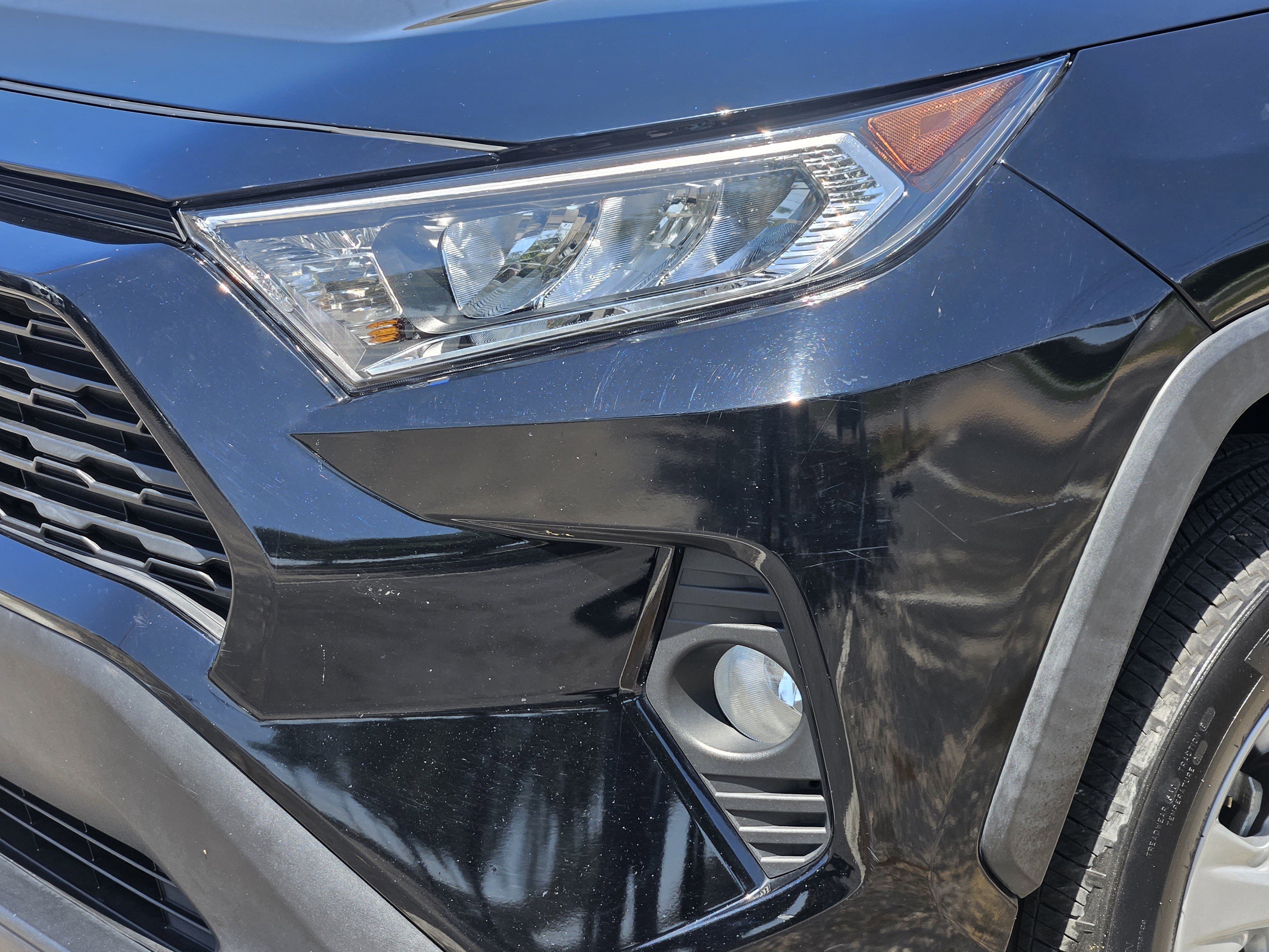 Vehicle image 6 of 22