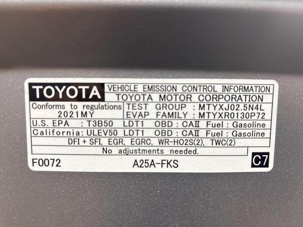 Vehicle image 18 of 41