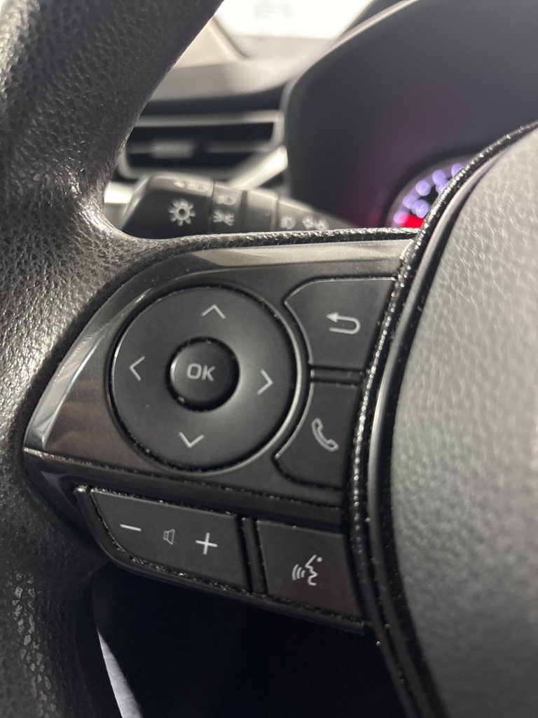 Vehicle image 24 of 41