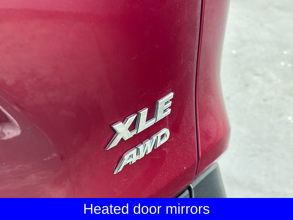 Vehicle image 11 of 52