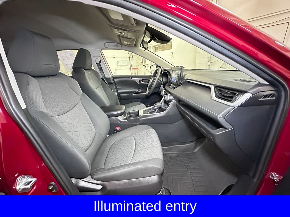 Vehicle image 12 of 52