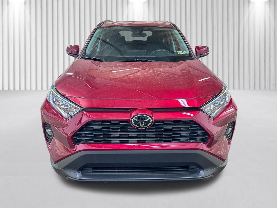 Vehicle image 2 of 52