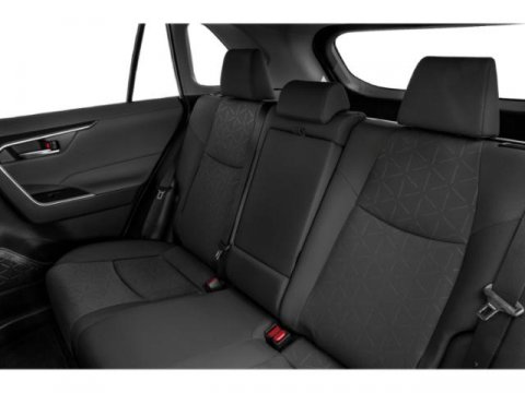 Vehicle image 13 of 15