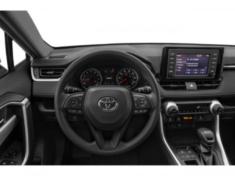 Vehicle image 7 of 15