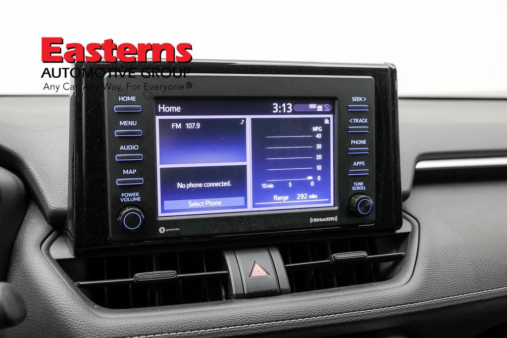 Vehicle image 47 of 61