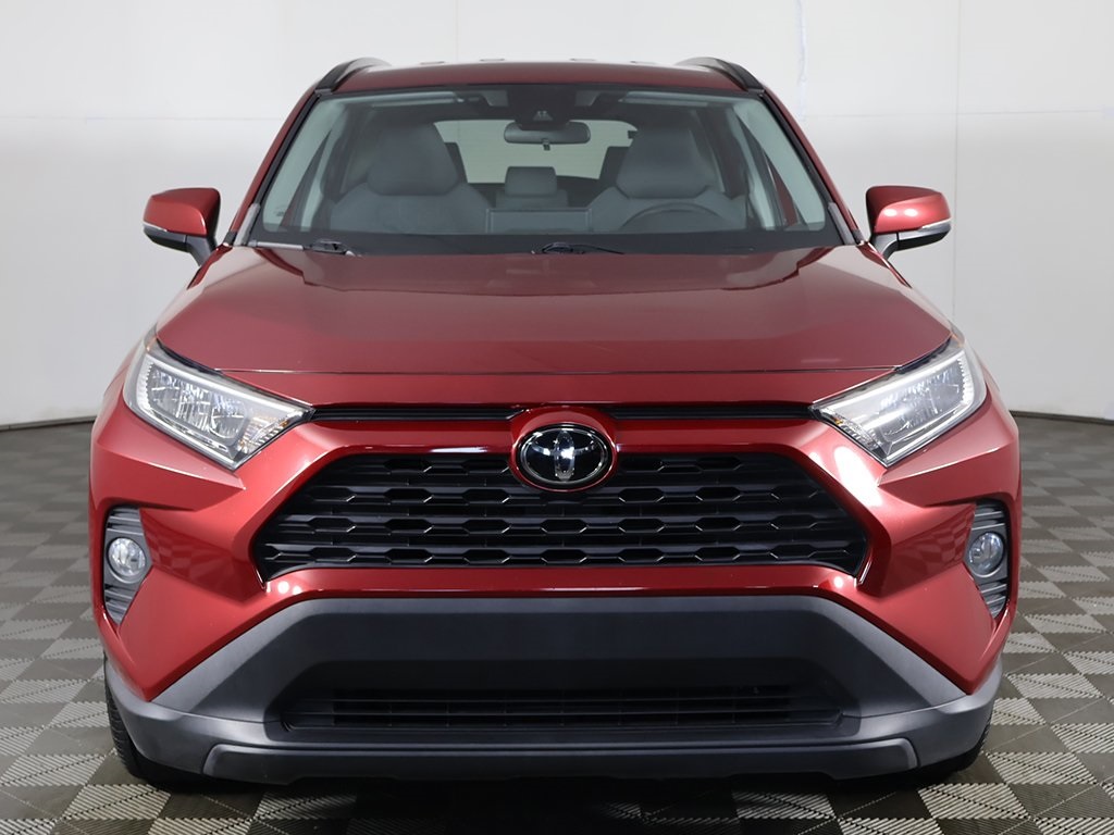 Vehicle image 2 of 50