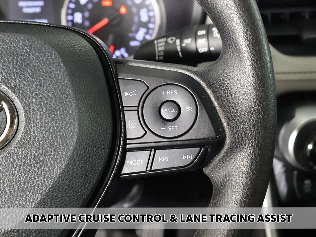 Vehicle image 14 of 50