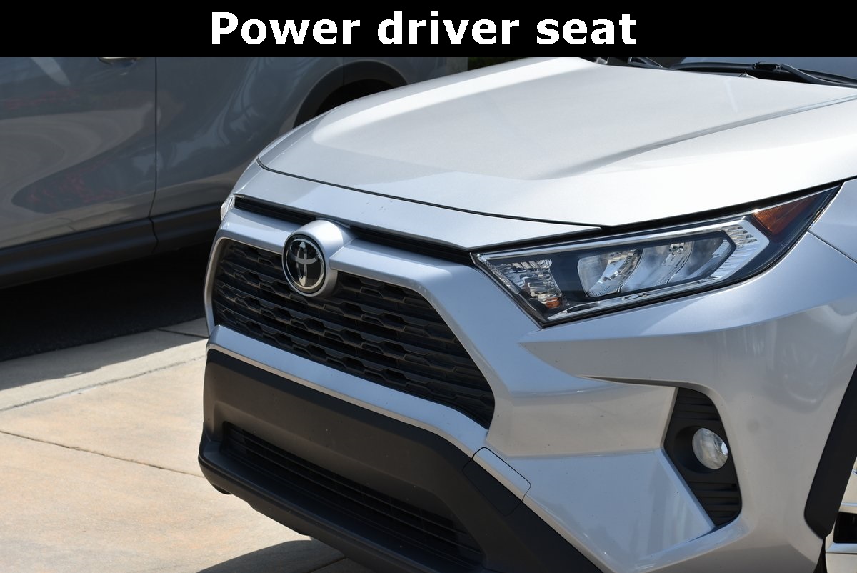 Vehicle image 12 of 37