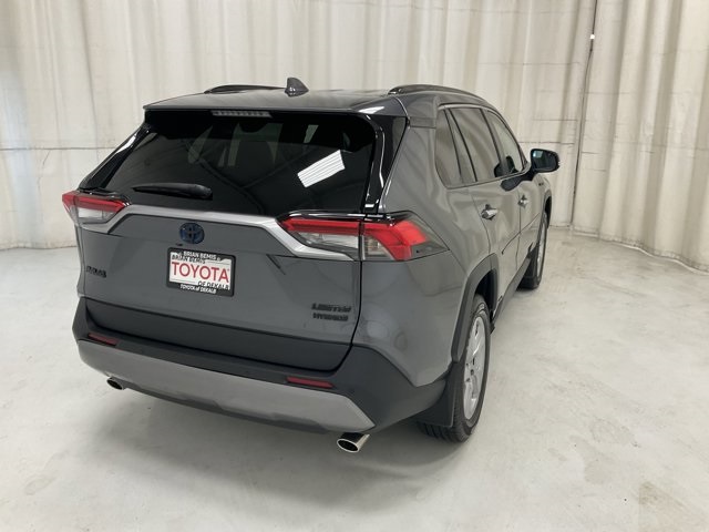 Vehicle image 5 of 30