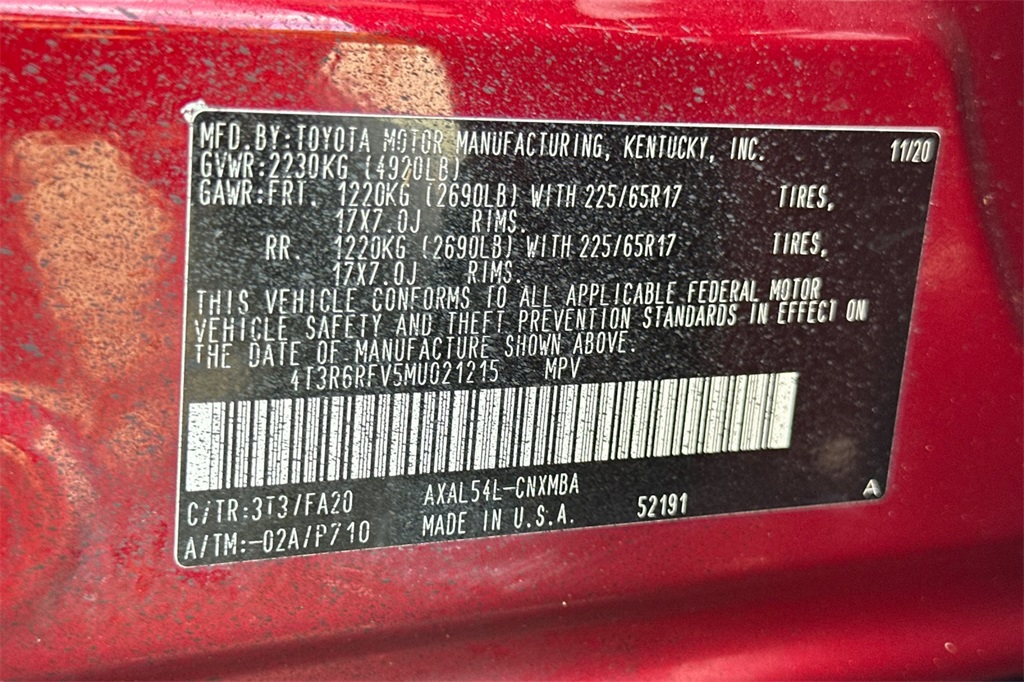 Vehicle image 27 of 32