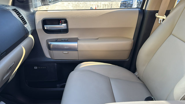 2021 Toyota Sequoia Limited Image 23 of 28