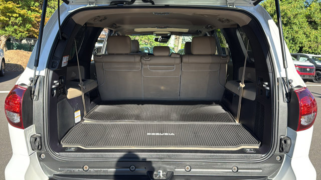 2021 Toyota Sequoia Limited Image 9 of 28
