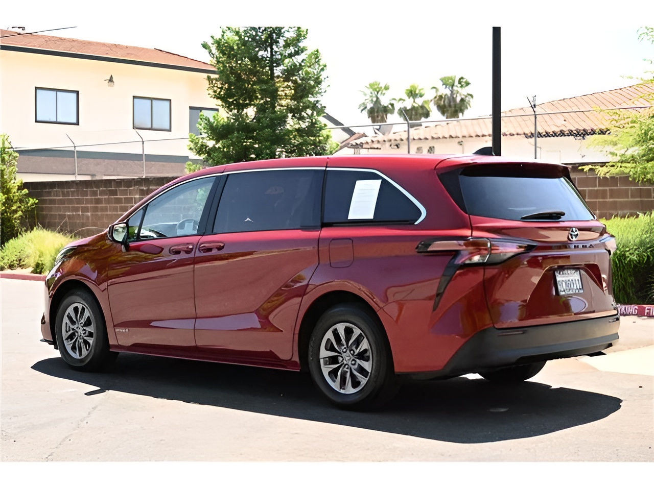 Vehicle image 34 of 35