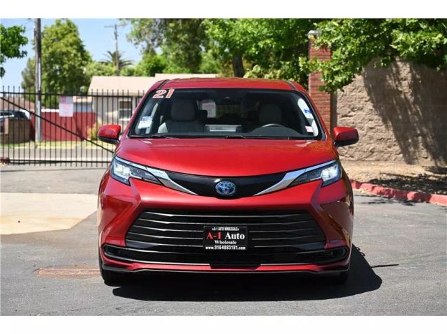 Vehicle image 2 of 35