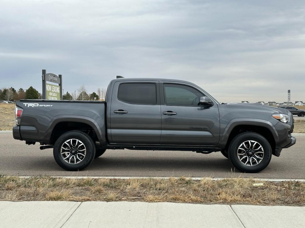 Vehicle image 4 of 30