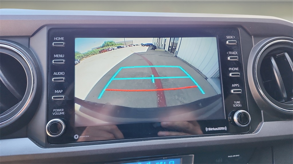 Vehicle image 15 of 38