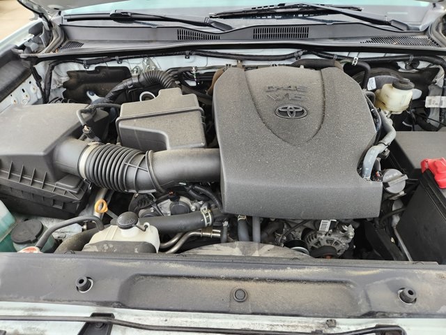 Vehicle image 19 of 28