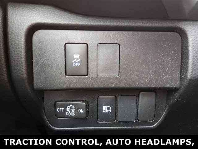 Vehicle image 9 of 28