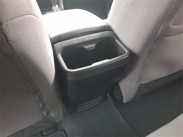 Vehicle image 11 of 30