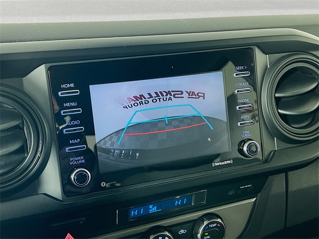 Vehicle image 17 of 32