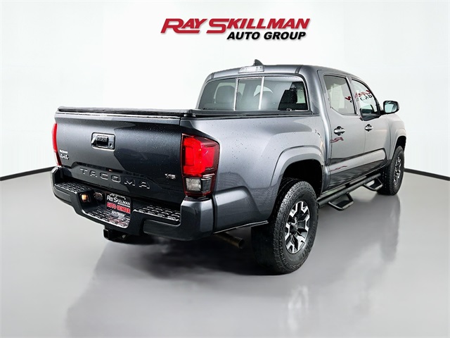 Vehicle image 5 of 32