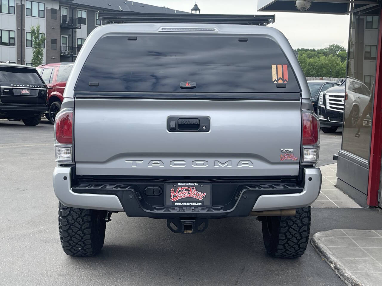 Vehicle image 9 of 38