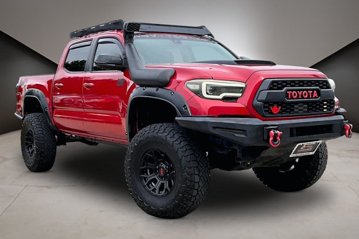 2021 Toyota Tacoma SR Image 3 of 34