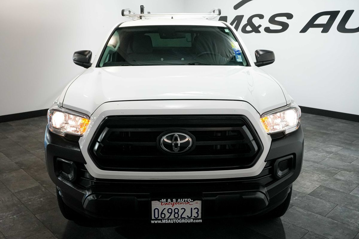 2021 Toyota Tacoma SR Image 3 of 23