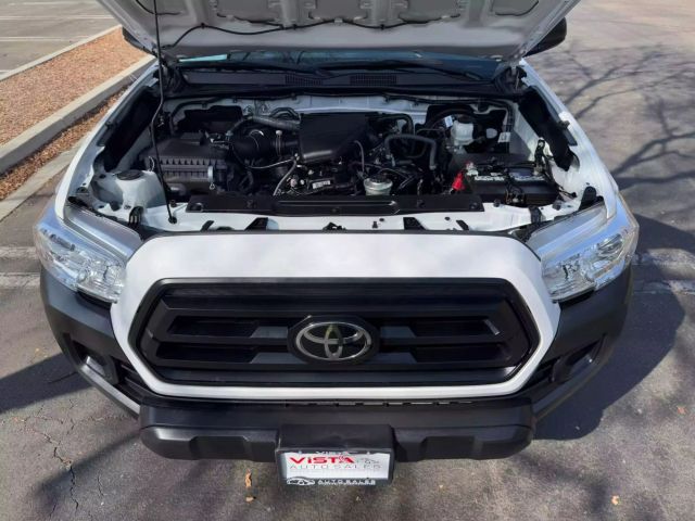 Vehicle image 41 of 42