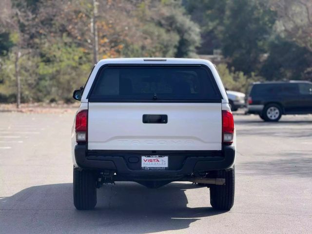 Vehicle image 6 of 33