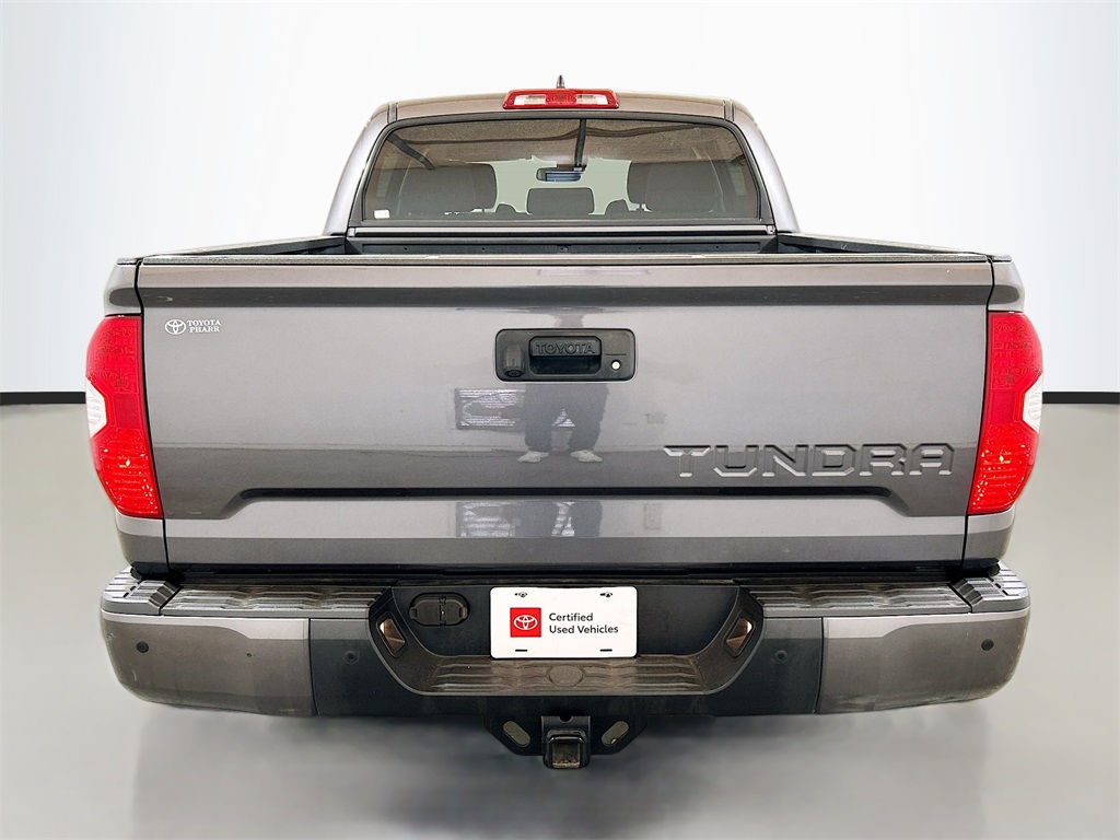 Vehicle image 6 of 28