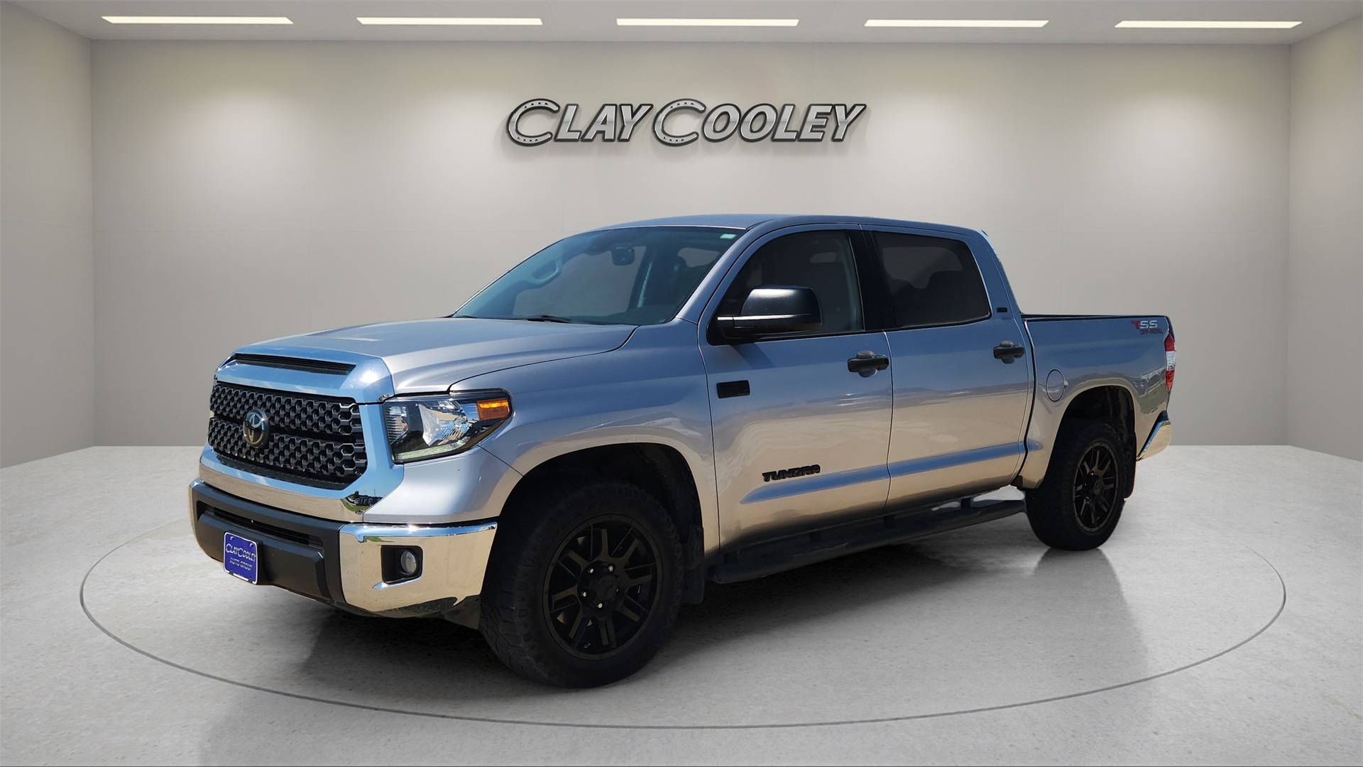 Vehicle image 1 of 31