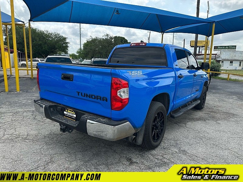 Vehicle image 3 of 30