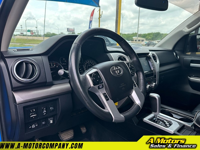 Vehicle image 9 of 30