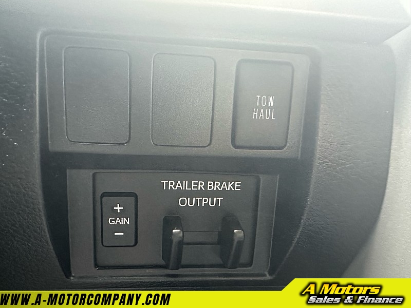 Vehicle image 20 of 30