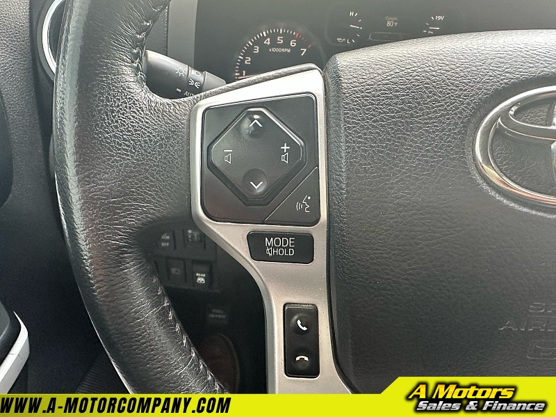 Vehicle image 14 of 30