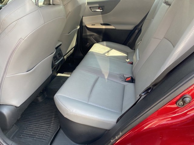 Vehicle image 14 of 15
